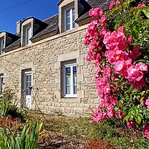 Charmante Longere Bigoudene Penmarcʼh